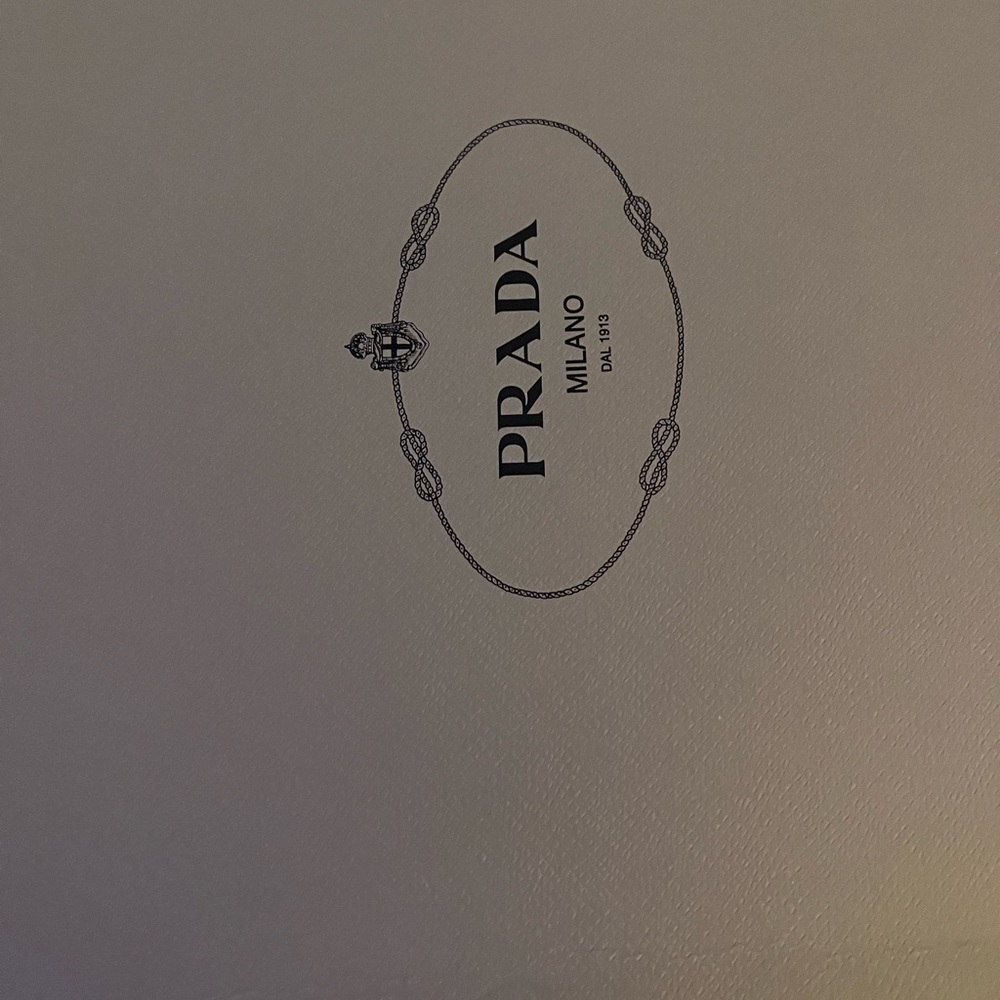 Designer sneakers - Picture 4 of 4